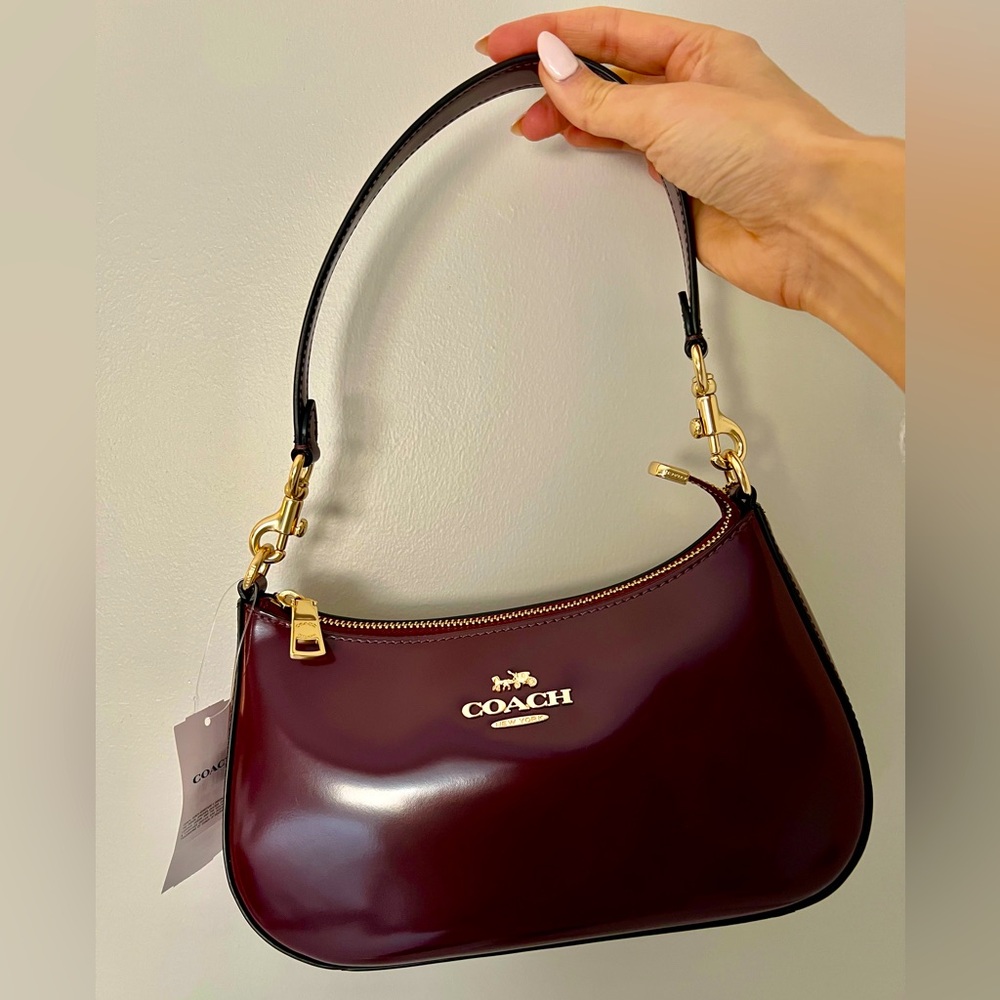 ✨AUTHENTIC COACH SHOULDER BAG✨